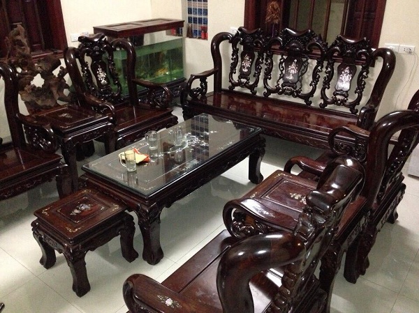 Mua bàn ghế gỗ cũ – Địa chỉ thu mua bàn ghế gỗ cũ tại Hà Nội